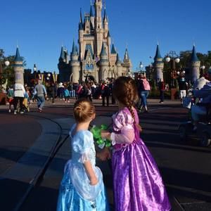 Meet your Posher, Whitney